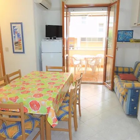 Near The In Apartman *